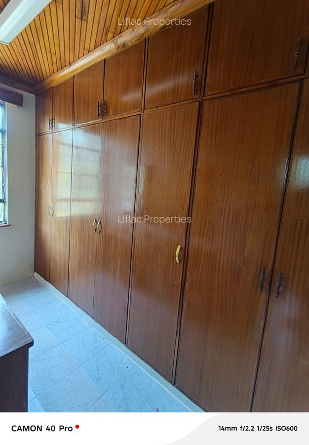 4 Bed House with En Suite in Runda - 15