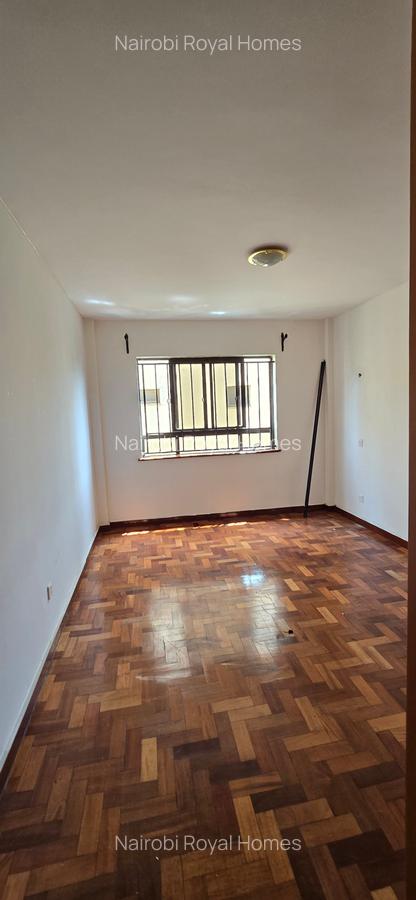 3 Bed Apartment with En Suite at Lavington Green Garden - 17