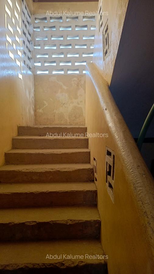 Serviced 10 Bed Apartment with Borehole at Bamburi - 8