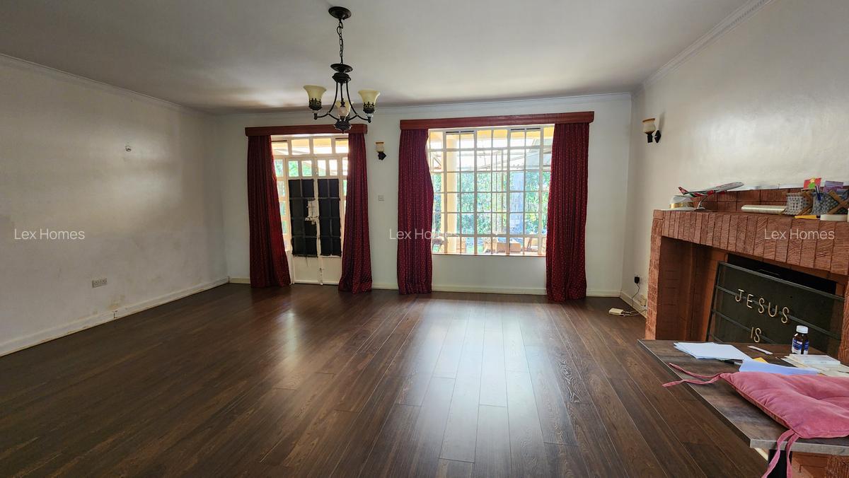 4 Bed House with En Suite at Magadi Road - 6