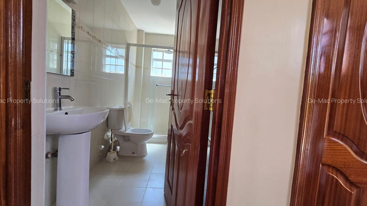 4 Bed House with En Suite at Paradise Lost Road - 14