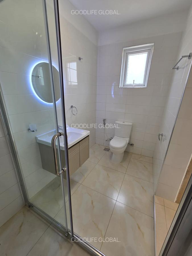 3 Bed Apartment with En Suite in Westlands Area - 14