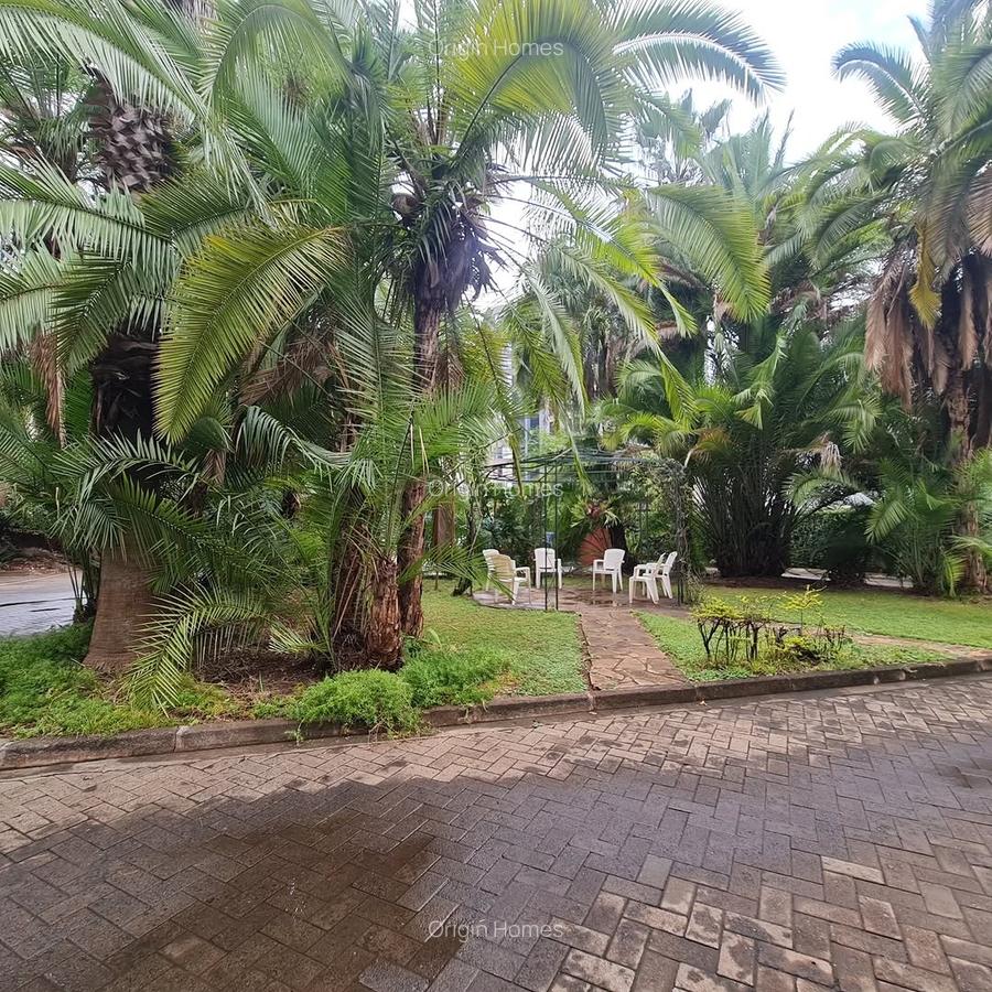 1,354 ft² Commercial Property with Service Charge Included at Westlands - 2