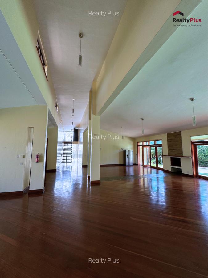 4 Bed Villa with En Suite in Runda - 10