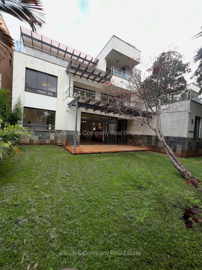 5 Bed Townhouse with En Suite in Lavington - 17