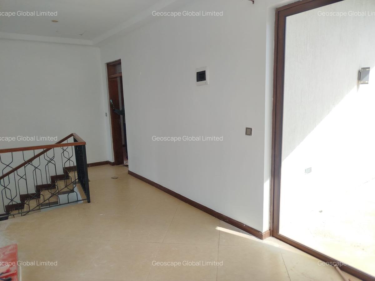 4 Bed House with En Suite in Kiambu Road - 6