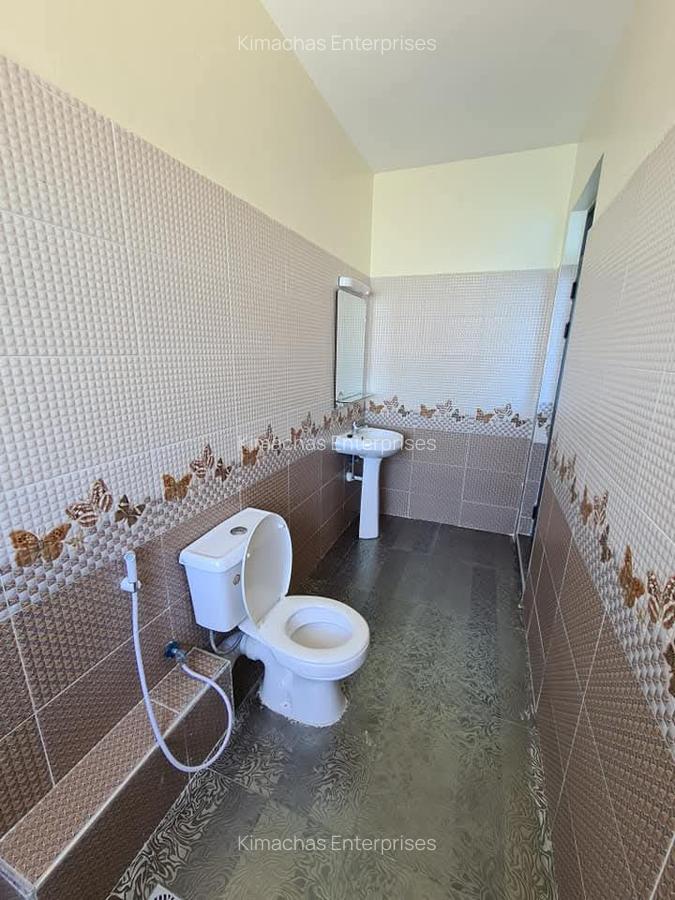 3 Bed Apartment with En Suite at Beach Road - 4