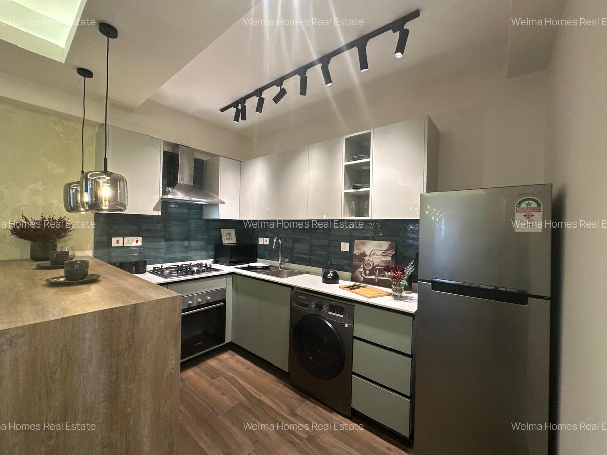 2 Bed Apartment with En Suite in Lavington - 10