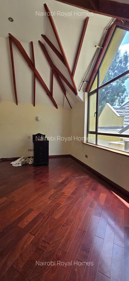 5 Bed Townhouse with En Suite at Convent Drive - 19