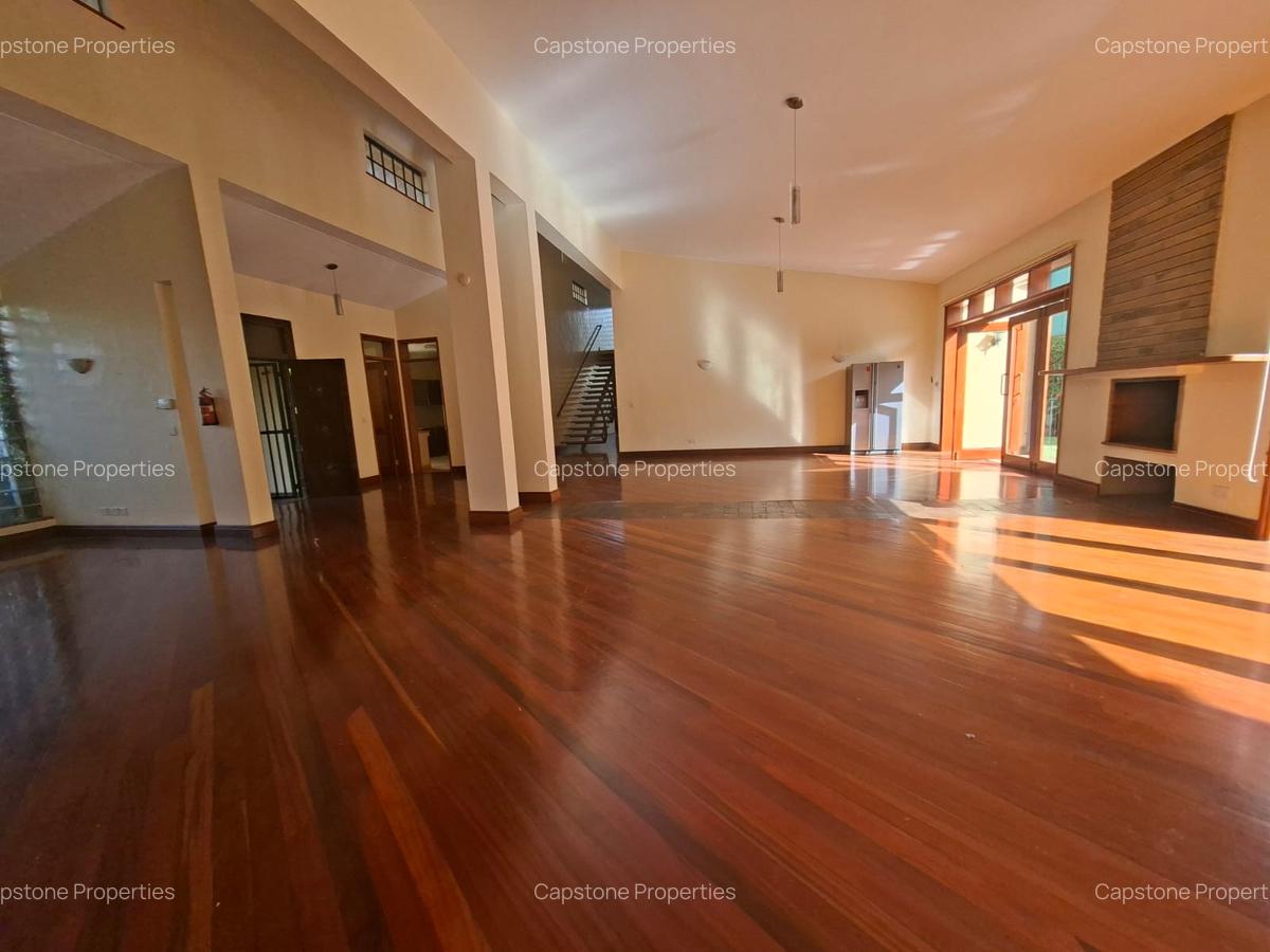 4 Bed House with En Suite in Runda - 5