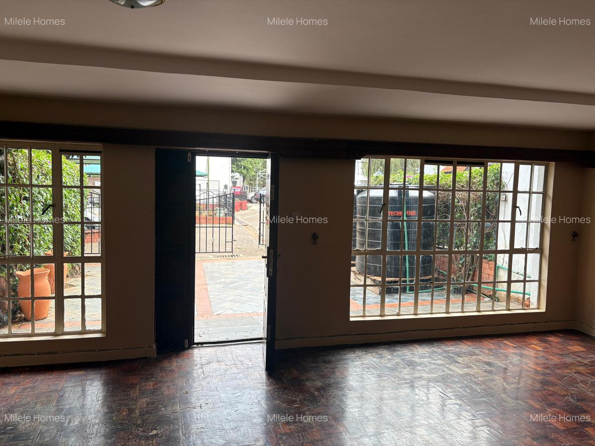 4 Bed Townhouse with En Suite at Matundu Lane - 3