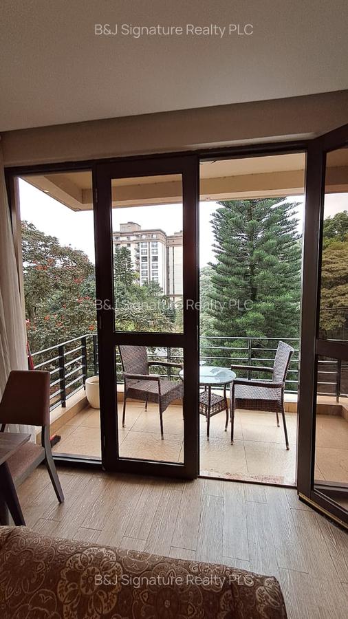Furnished 2 Bed Apartment with En Suite in Riverside - 2