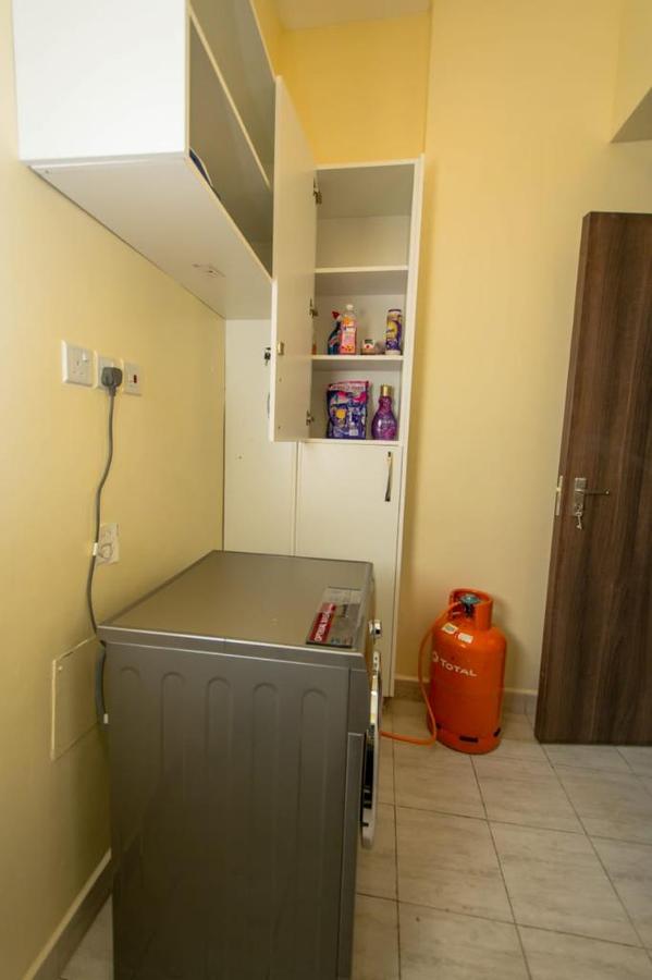 Serviced 1 Bed Apartment with En Suite at Argwings Kodhek - 2