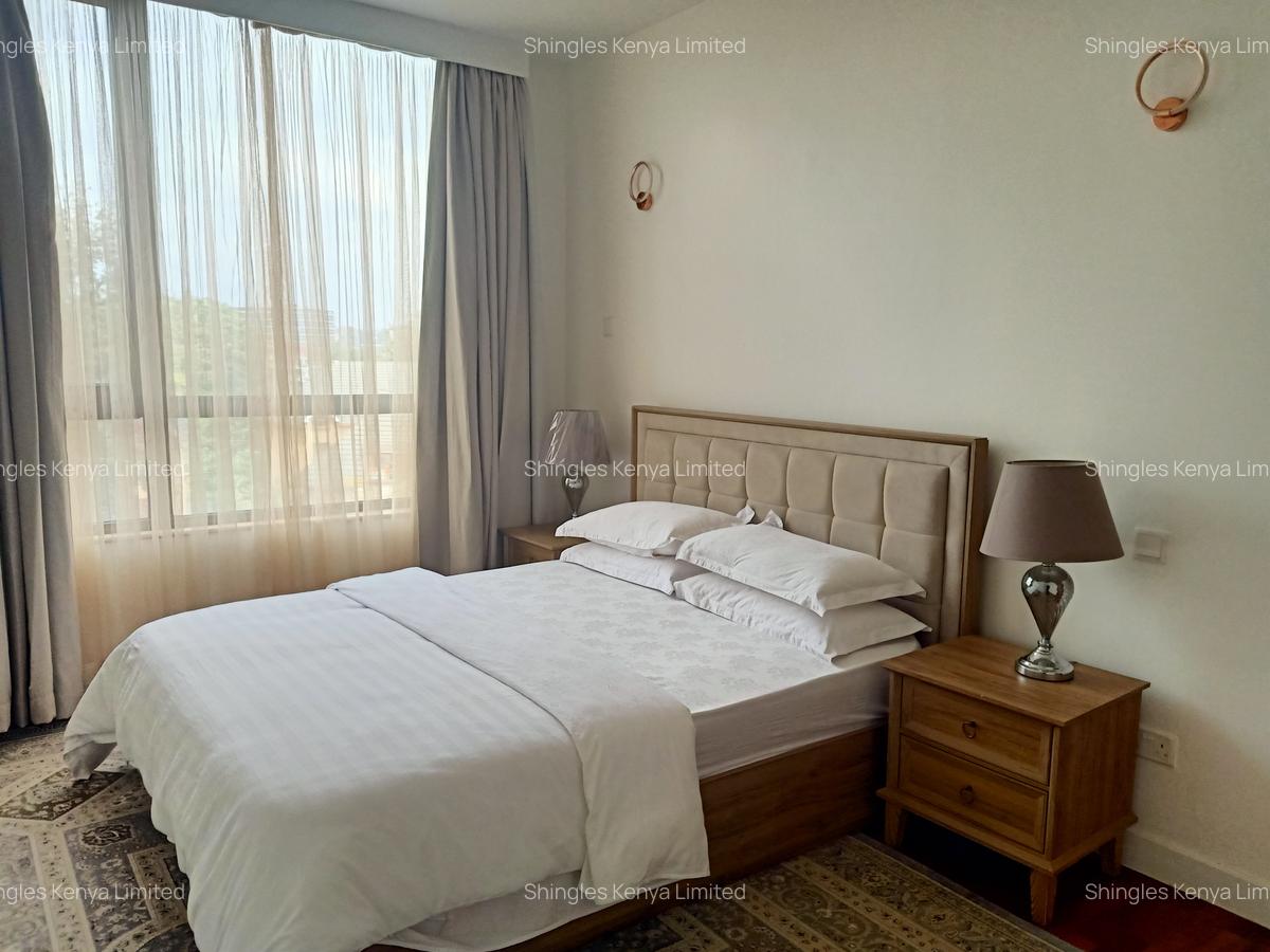 Furnished 1 Bed Apartment with En Suite at Kitale Lane - 8