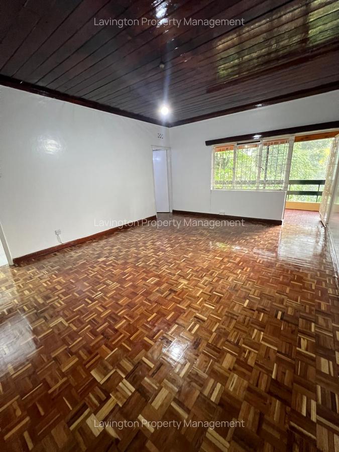 4 Bed House with En Suite at Lavington Green - 12