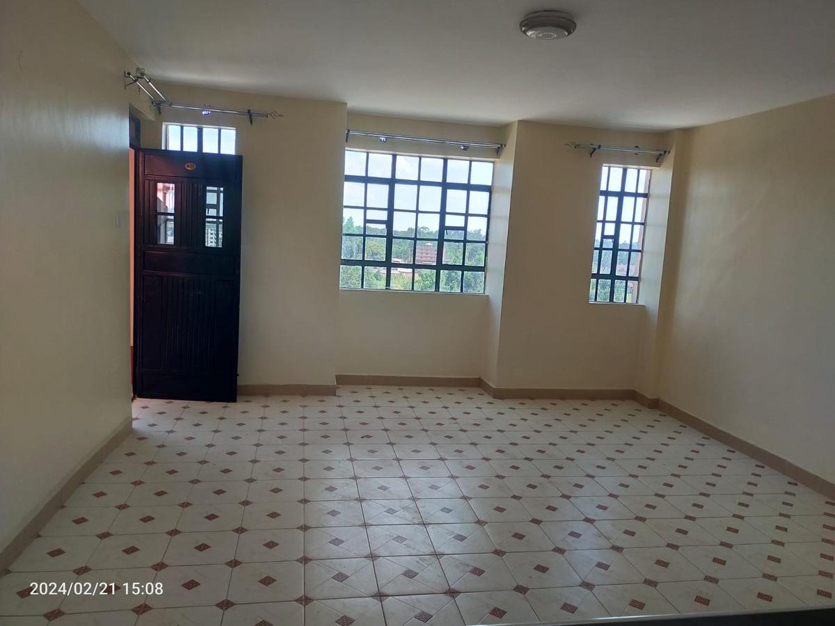 2 Bed Apartment with En Suite at Zambezi - 1