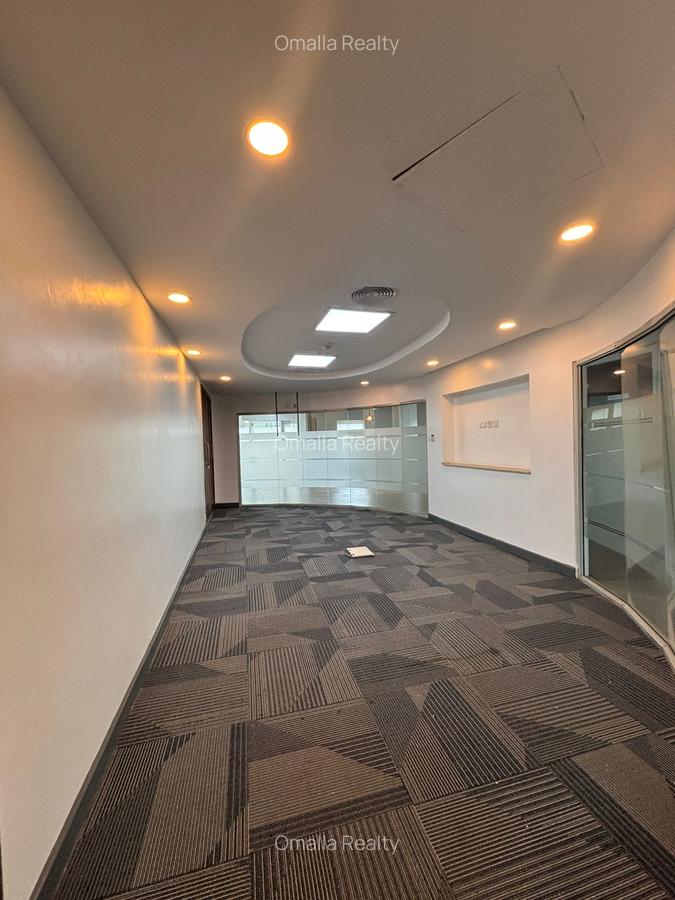 7,000 ft² Office with Service Charge Included in Westlands Area - 15