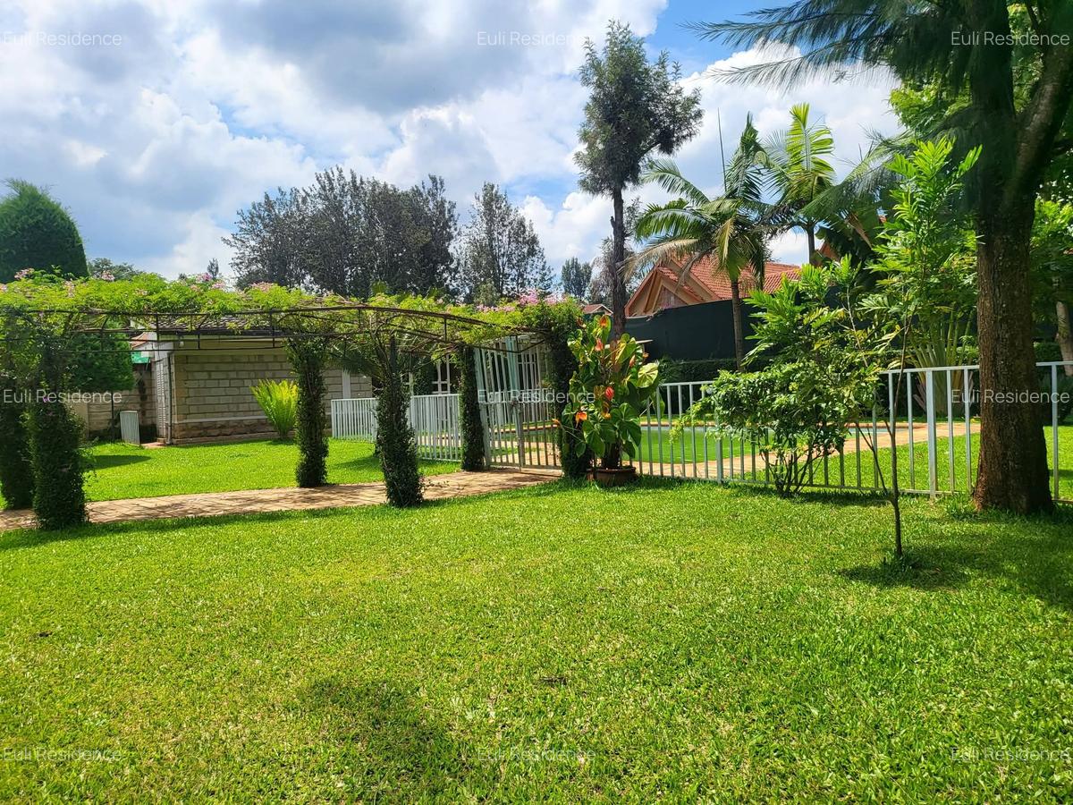 4 Bed House with En Suite at Mimosa Close - 18