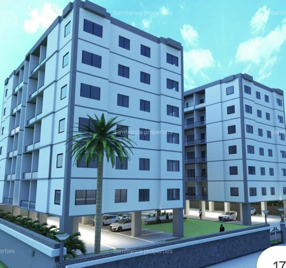 Serviced 2 Bed Apartment with En Suite at Links Road - 5