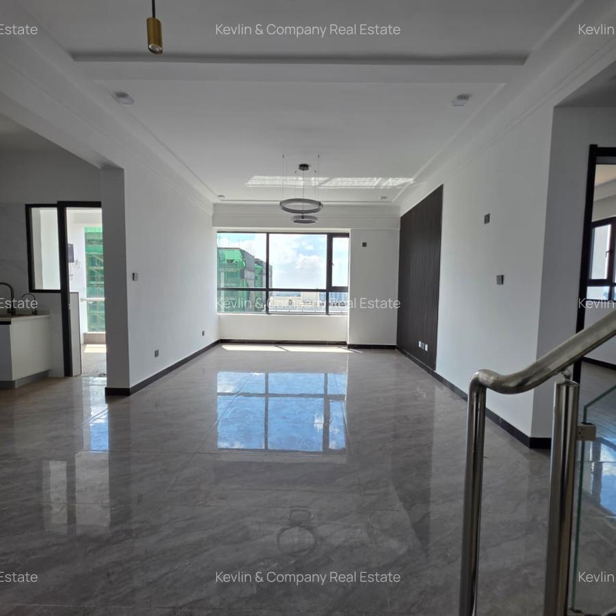 4 Bed Apartment with En Suite in Lavington - 1