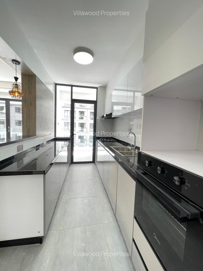 2 Bed Apartment with En Suite in Kilimani - 3
