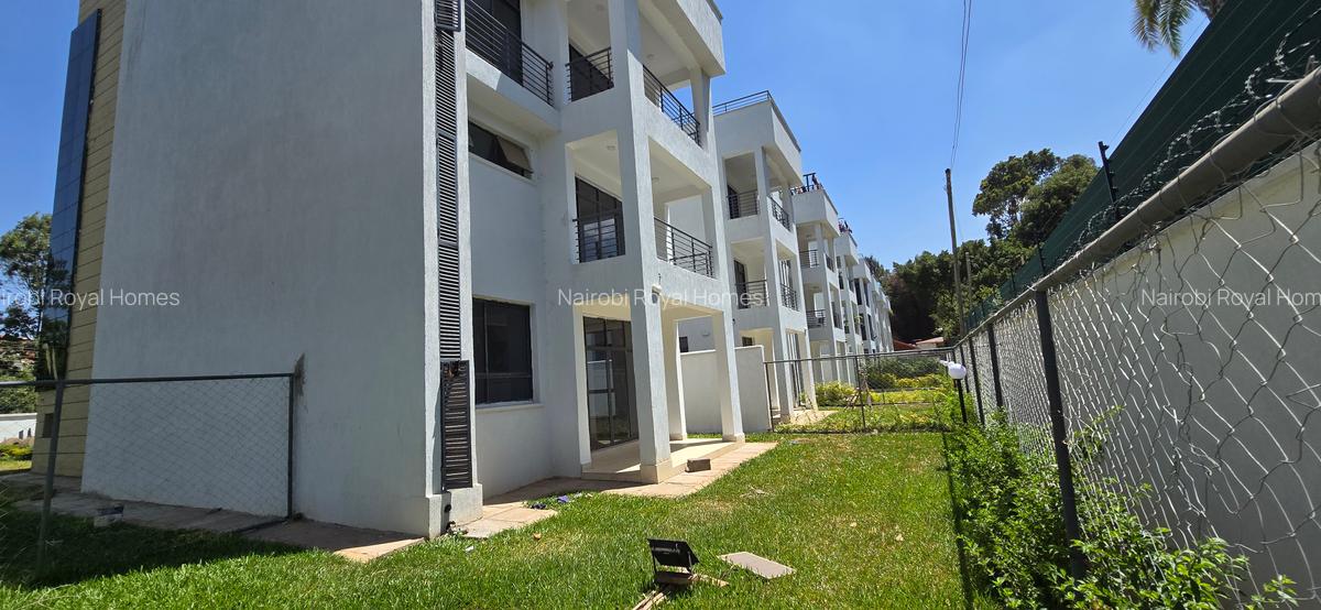 5 Bed Townhouse with En Suite at Lavington Convent - 2