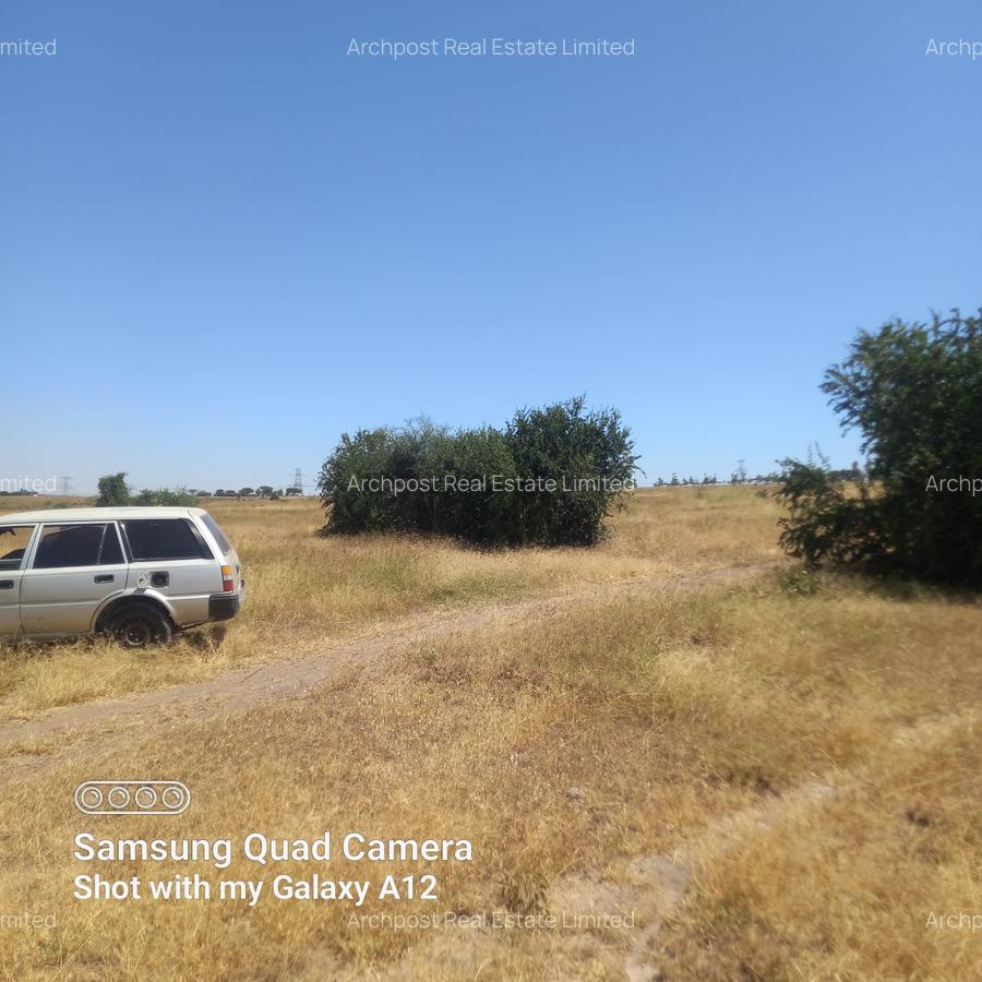 23 ac Land in Isinya - 1