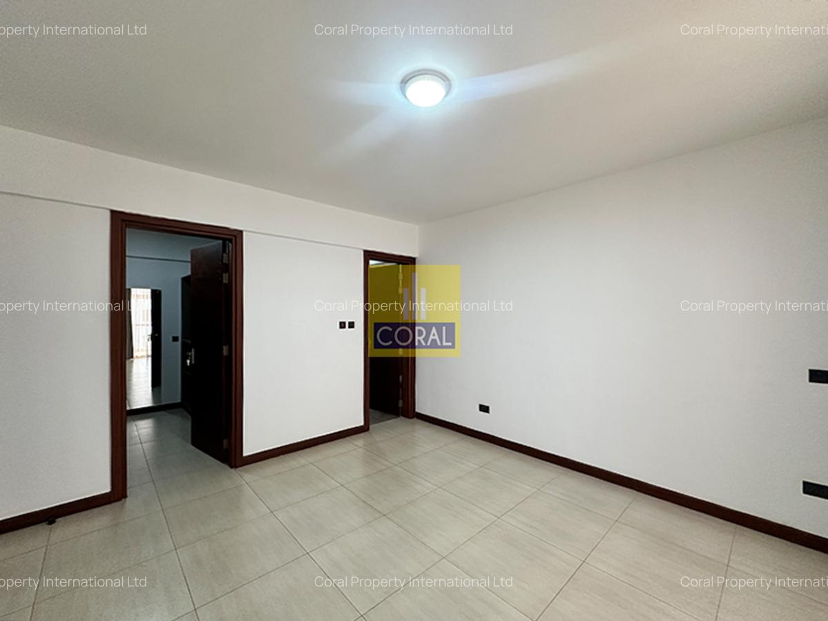 4 Bed Apartment with Swimming Pool in General Mathenge - 10
