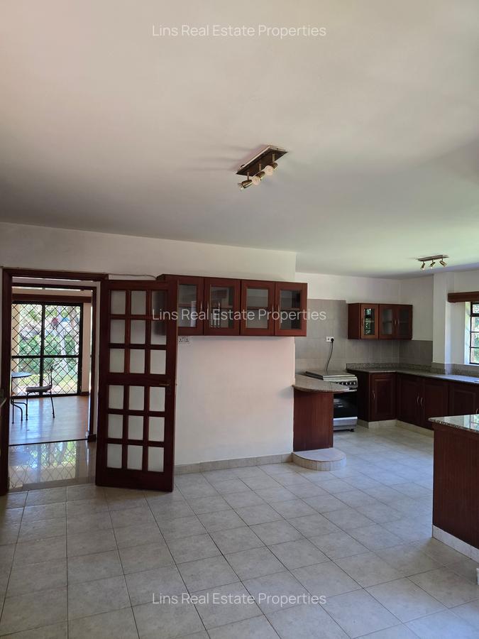 5 Bed Townhouse with En Suite in Runda - 10