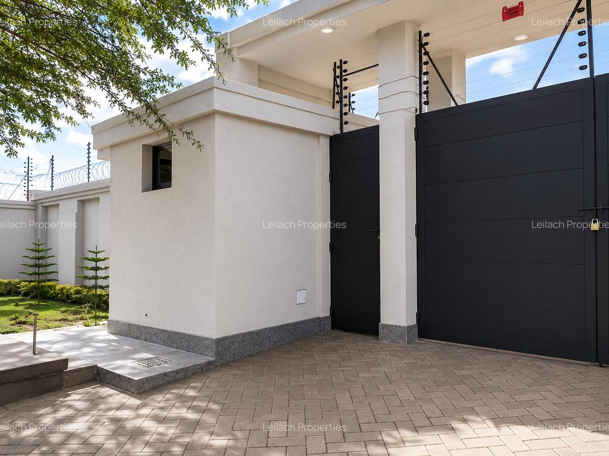 5 Bed House with En Suite in Ongata Rongai - 13