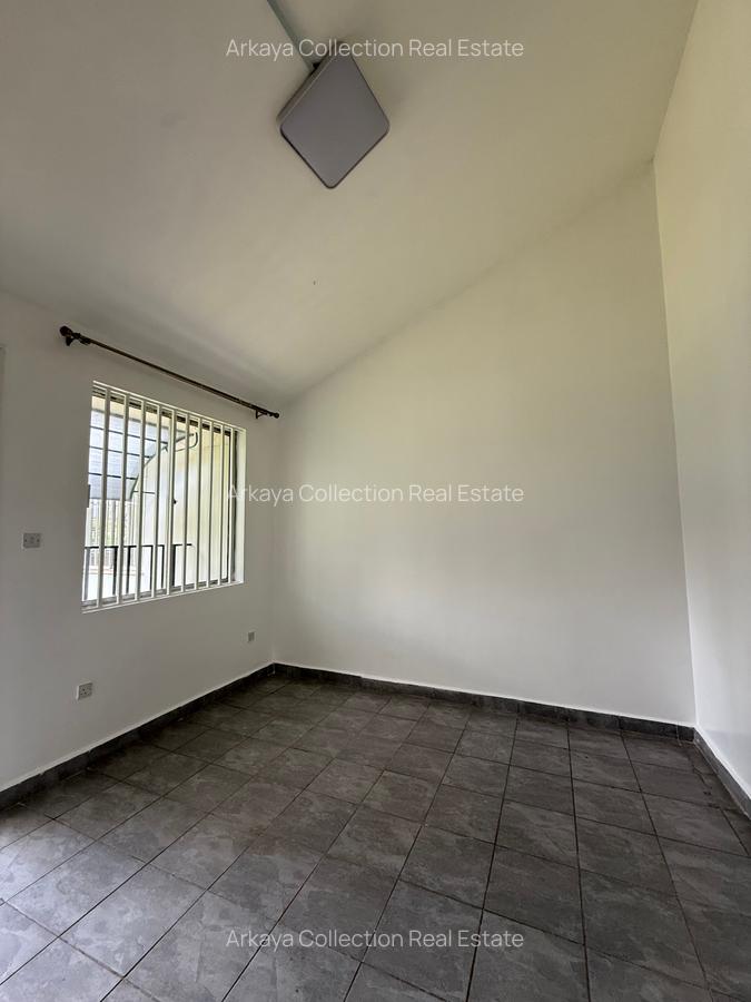 5 Bed House with En Suite in Nyari - 9