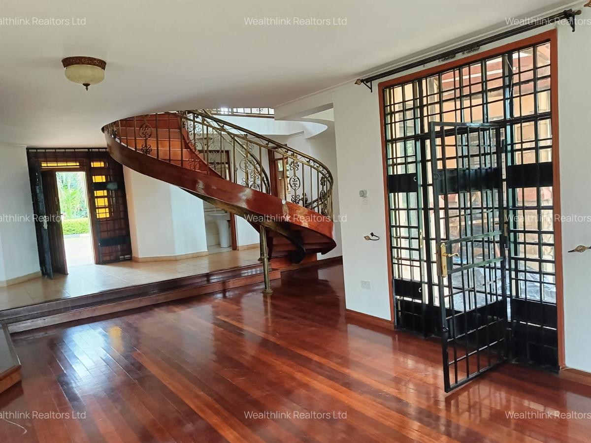 4 Bed Townhouse with En Suite at Runda - 3