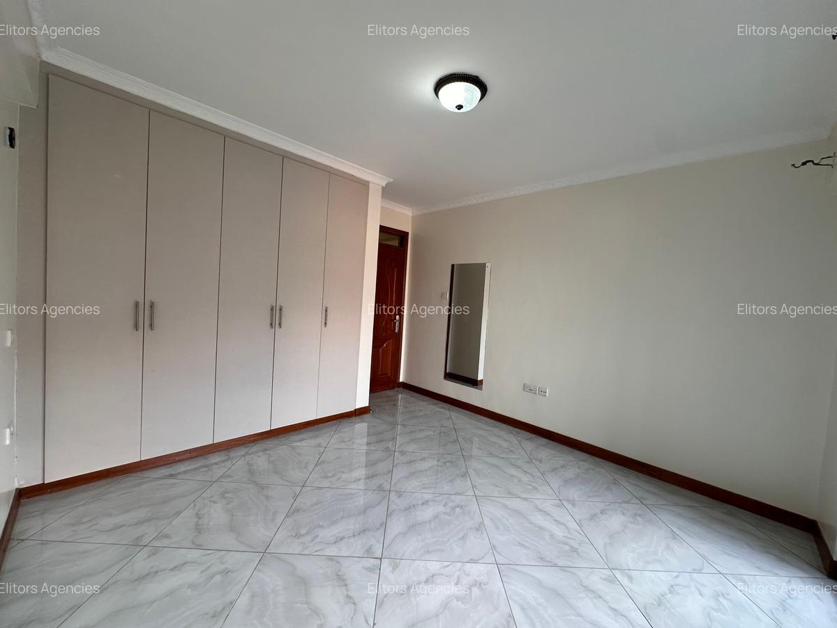 1 Bed Apartment with En Suite at School Lane - 11