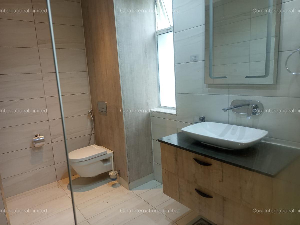 2 Bed Apartment in Westlands Area - 3