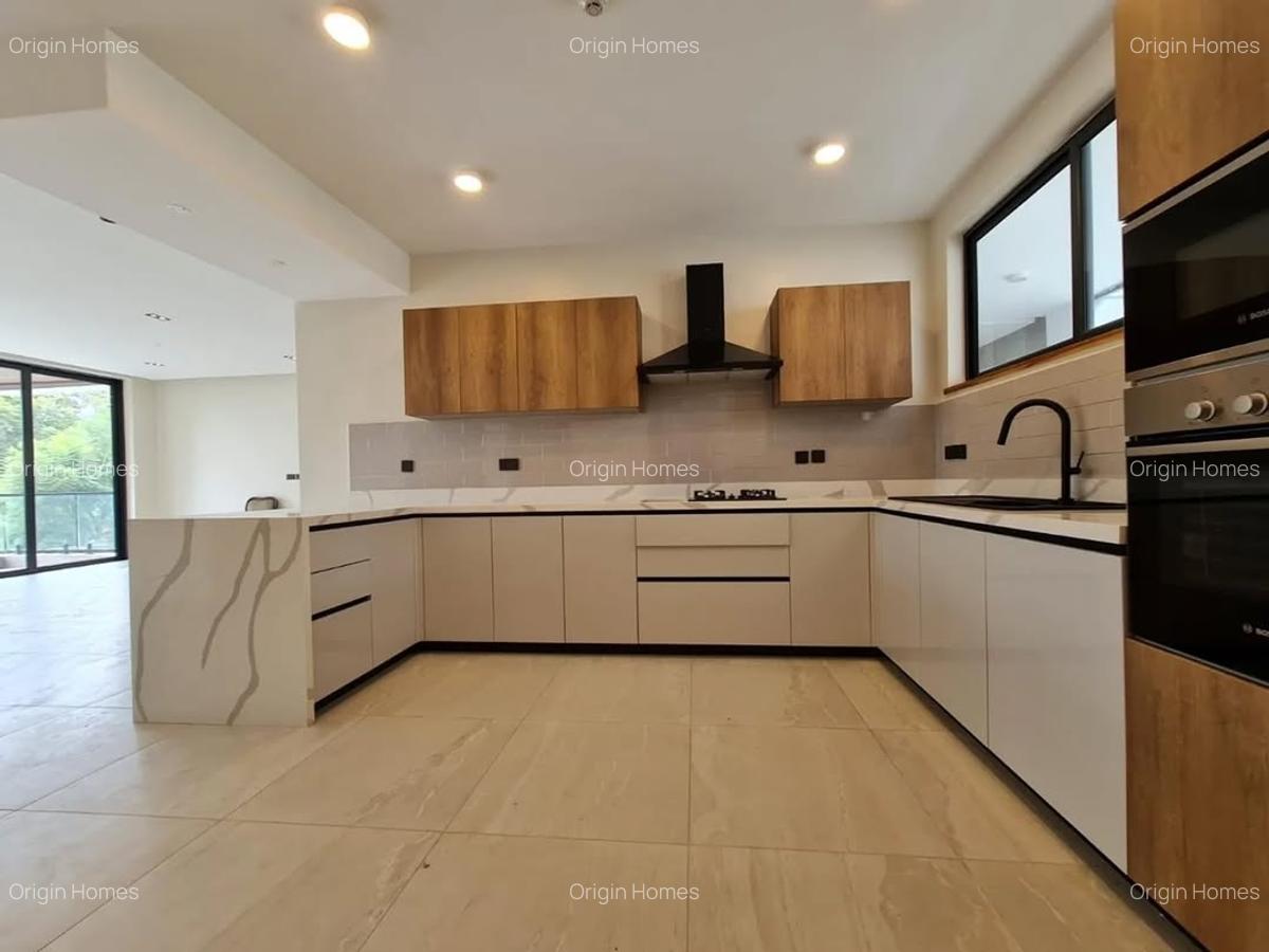 3 Bed Apartment with En Suite at Peponi Road - 10