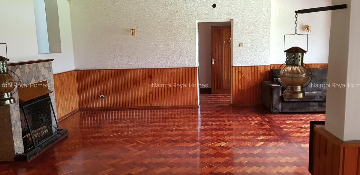 4 Bed House with En Suite at Spring Valley Road - 9