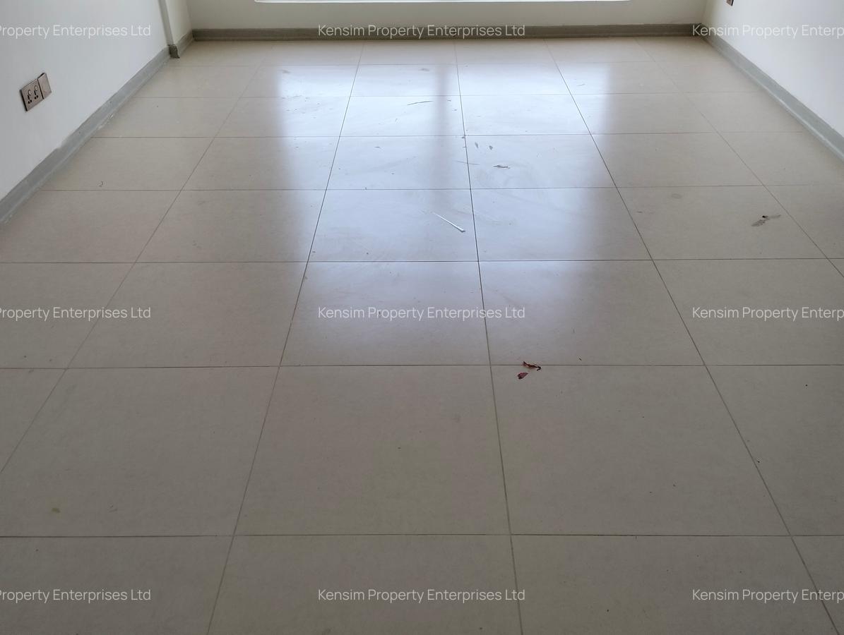 2 Bed Apartment with En Suite in Westlands Area - 16