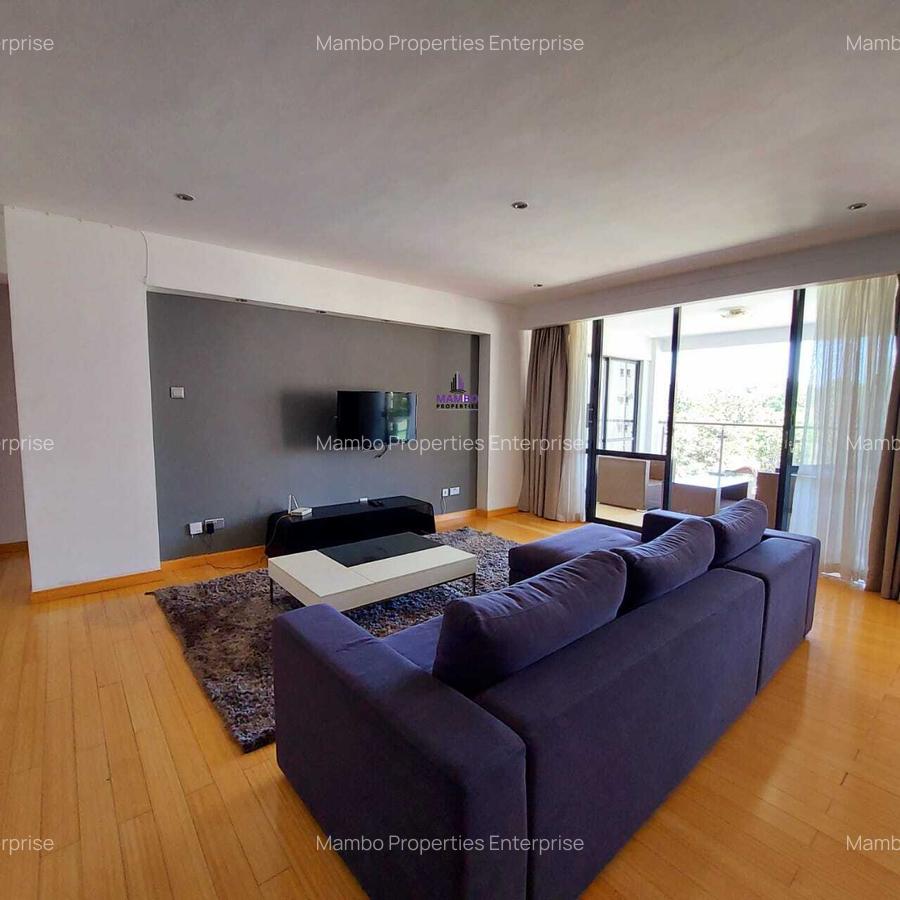 Serviced 2 Bed Apartment with En Suite at Brookside Drive - 1