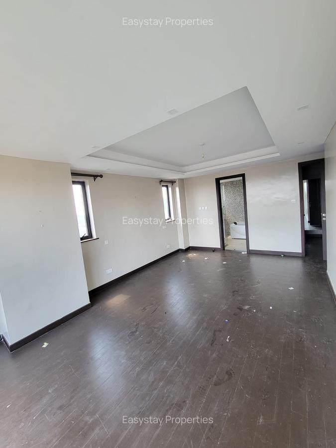 4 Bed Apartment with En Suite in Lavington - 5