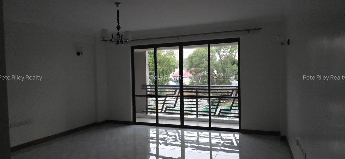 2 Bed Apartment with En Suite at School Lane - 1