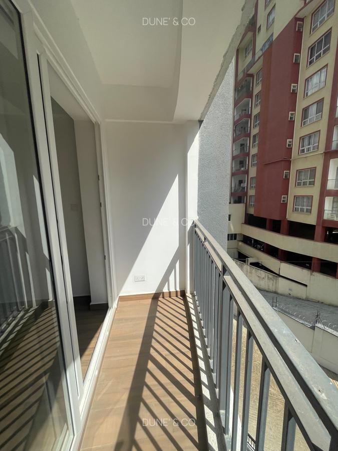 2 Bed Apartment with En Suite in Westlands Area - 17