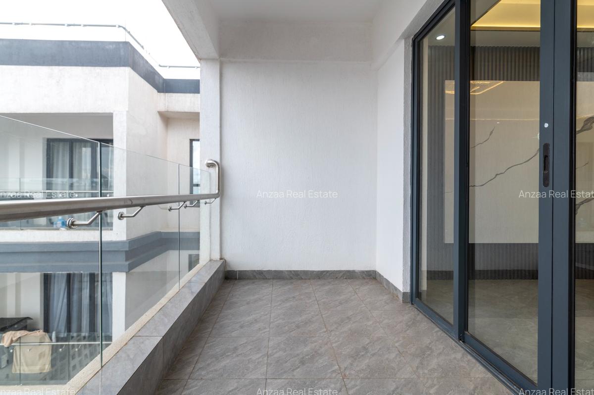2 Bed Apartment with En Suite at Capital Garden - 12