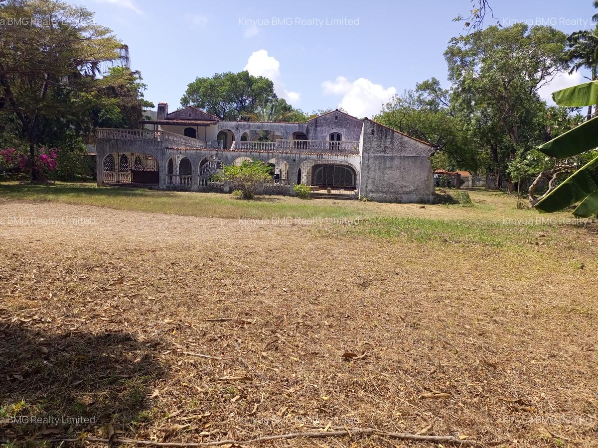 1 ac Residential Land in Nyali Area - 1