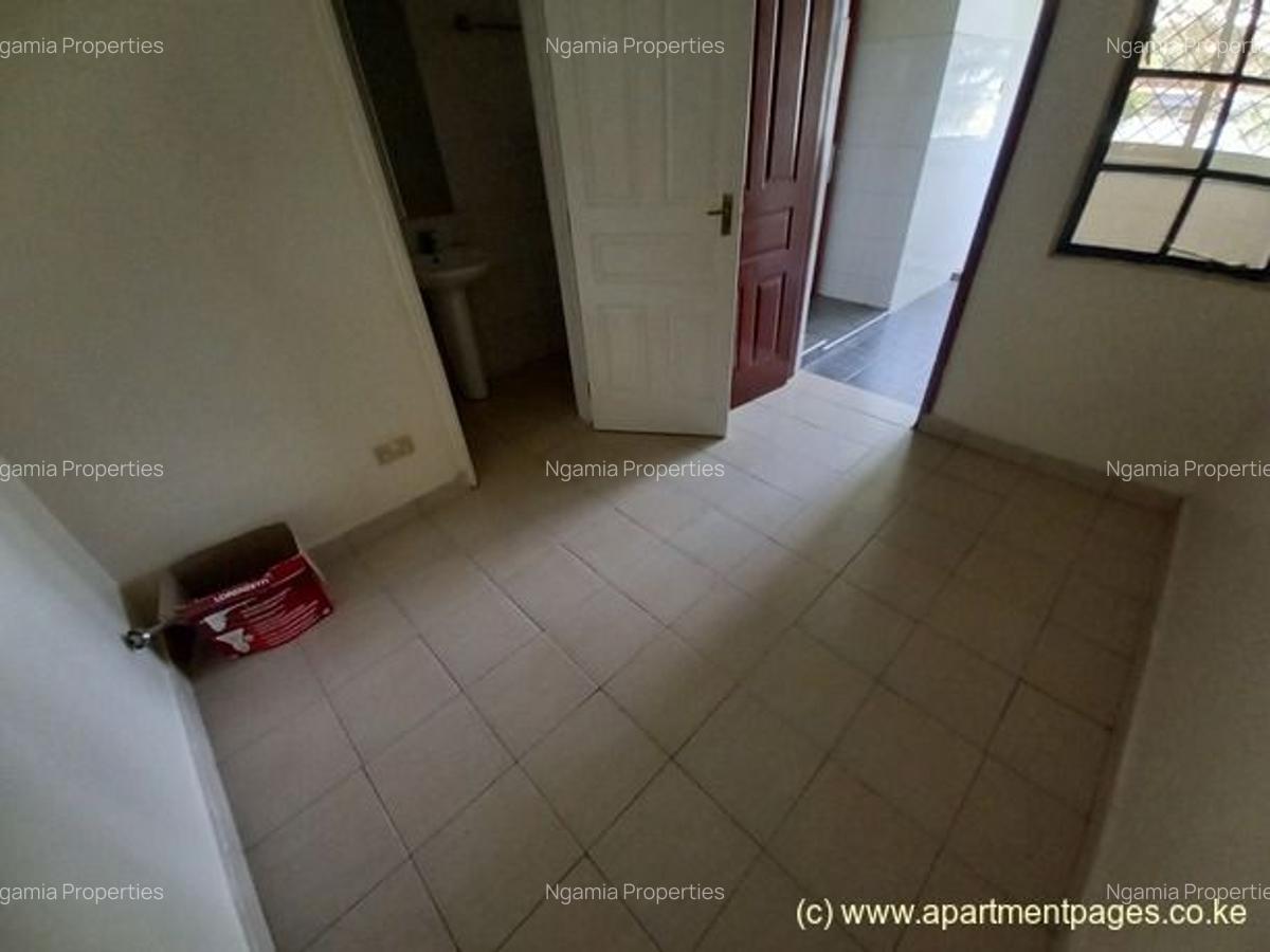 3 Bed Apartment with En Suite at Kandara Road - 10