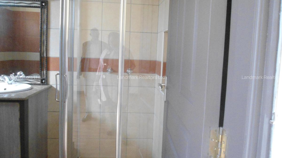 3 Bed Apartment with En Suite at Raphta Road - 10