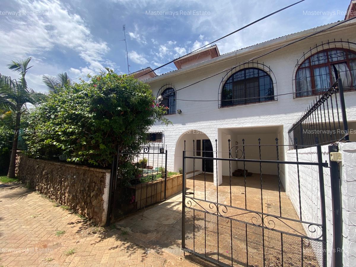 4 Bed Townhouse with En Suite in Kileleshwa - 15