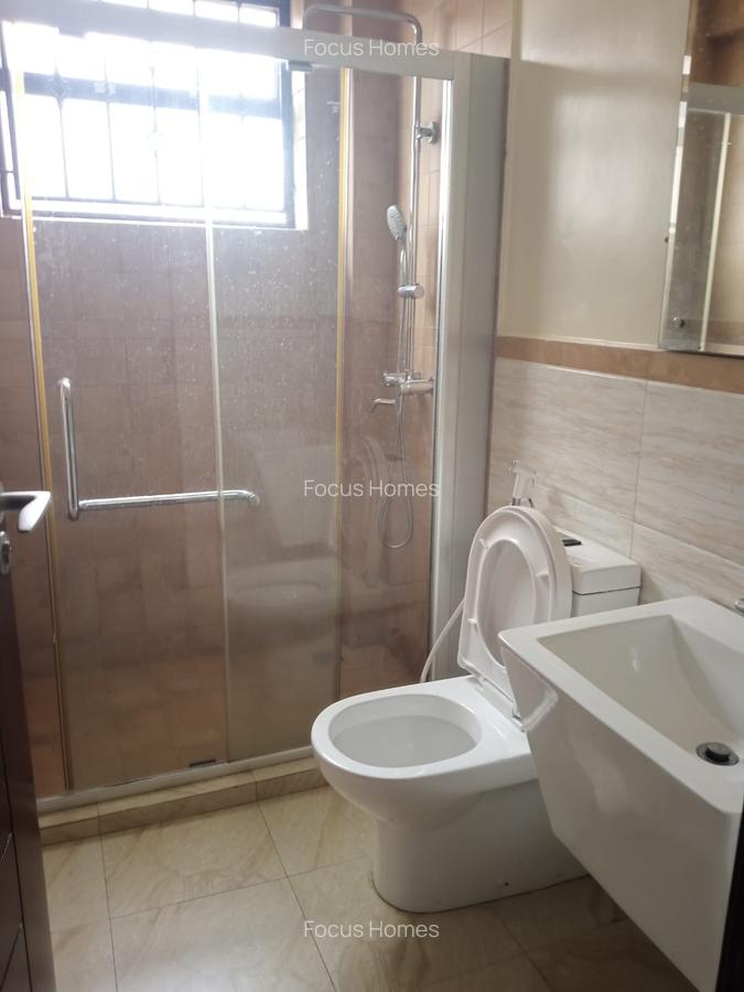 4 Bed Townhouse with En Suite in Lavington - 9