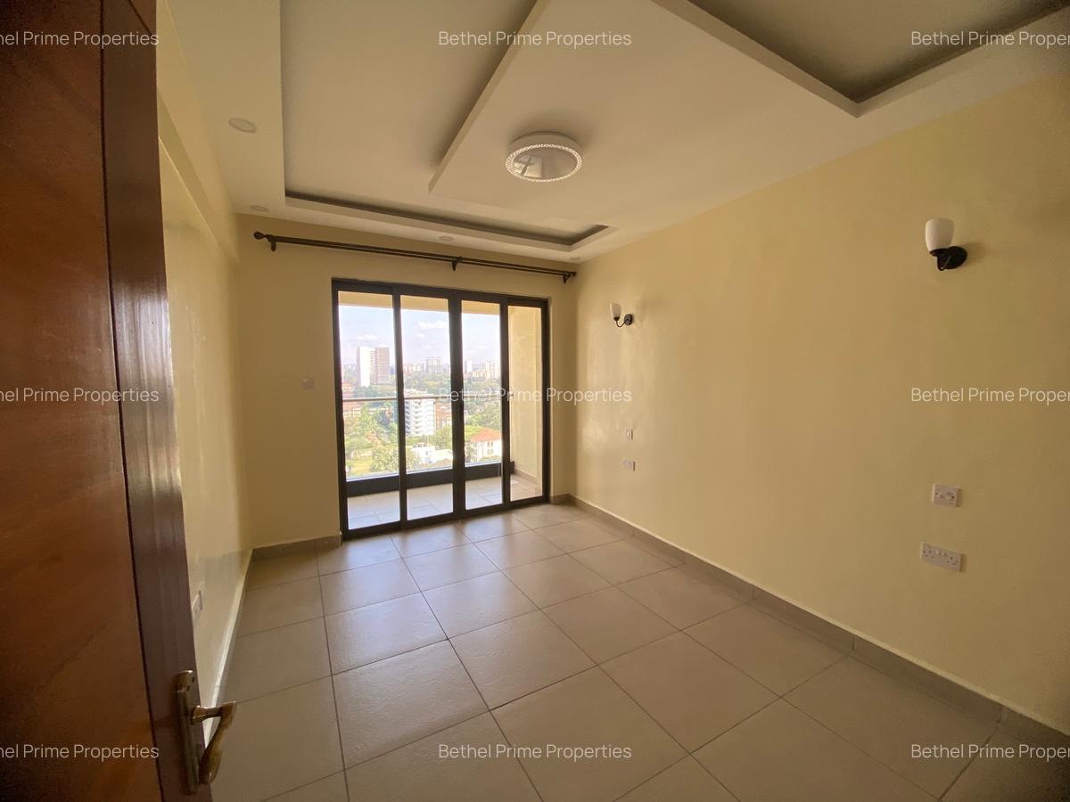 Studio Apartment with En Suite in Kilimani - 3