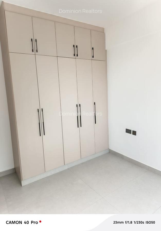 3 Bed Apartment with En Suite in Westlands Area - 18