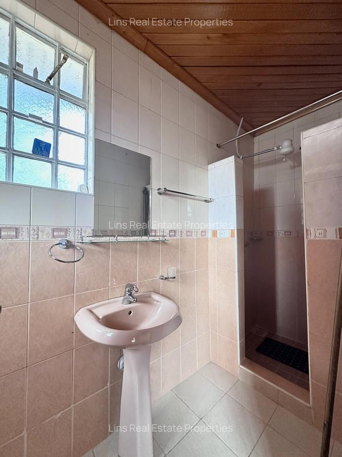 5 Bed Townhouse with En Suite in Lavington - 5